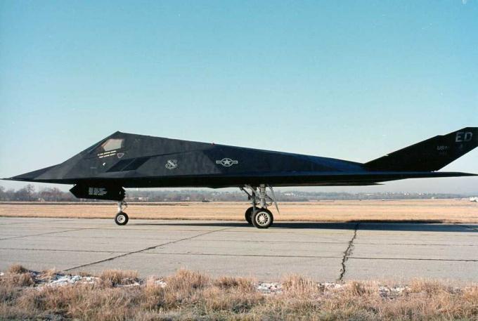 F-117A varkain hävittäjä