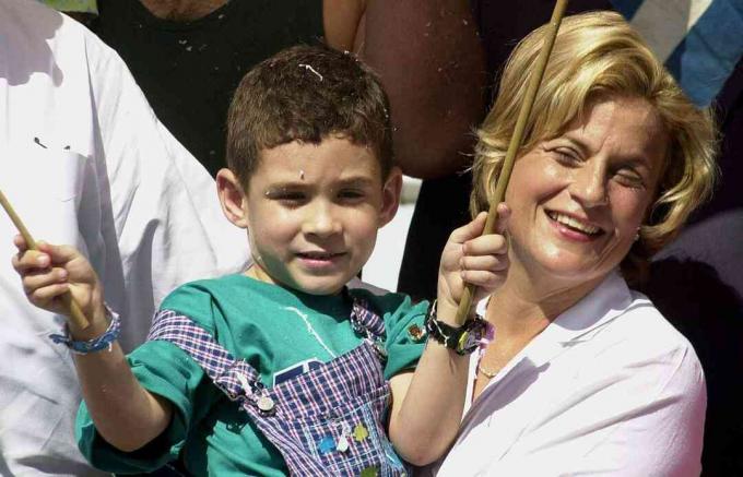 Elián González ja edustaja Ileana Ros-Lehtinen