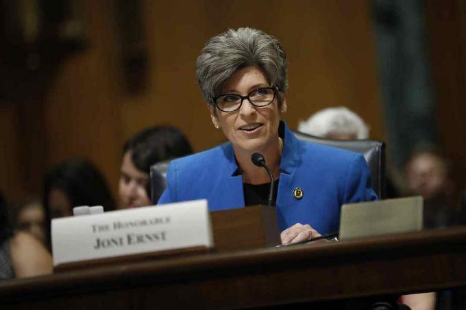 Joni Ernst