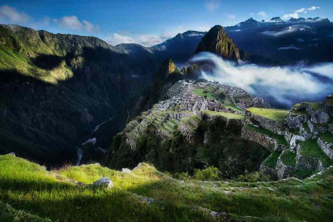 Machu Picchun auringonnousu