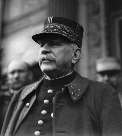 Joseph-Joffre-1.jpg