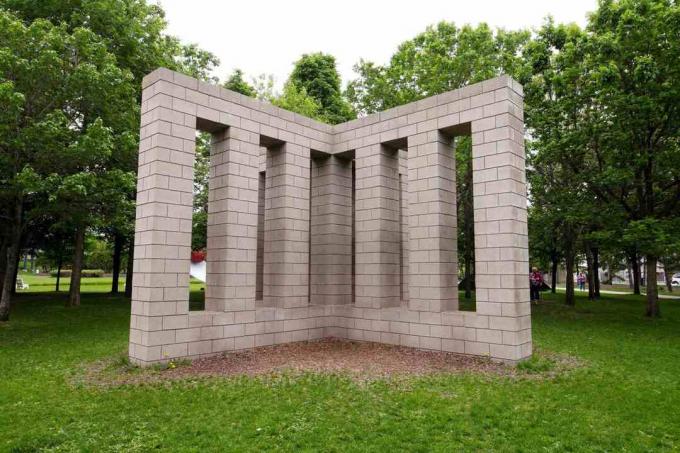 sol lewitt rakenne minneapolis