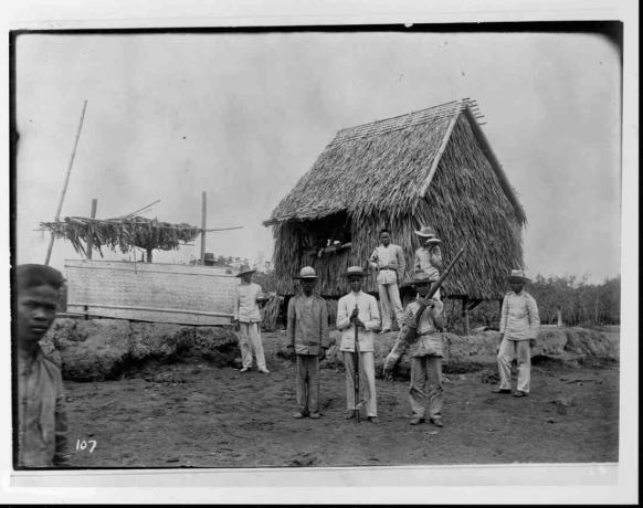 Hut filippiiniläisten upseerien aikana Filippiinien kapinan aikana